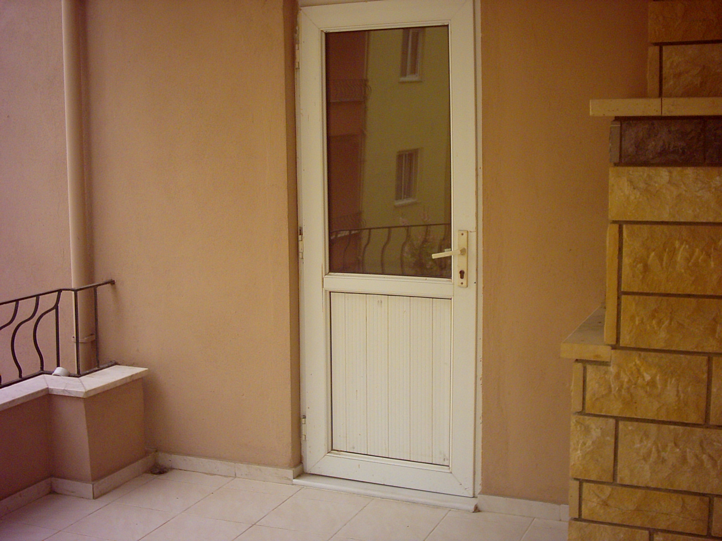 Kiralık daire balkon görünümü - Görükle kiralık daire